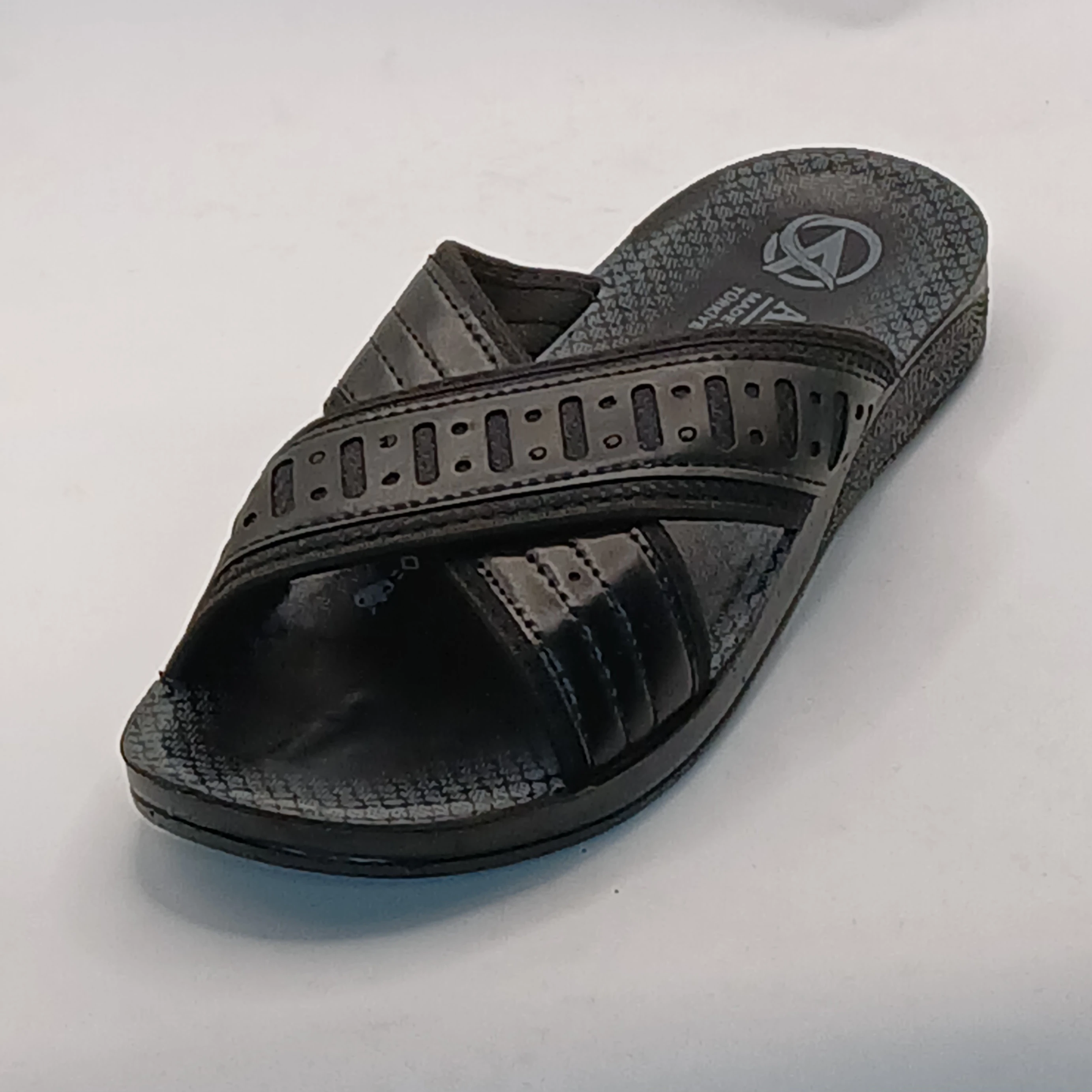 M 766, Taillle : 40-45